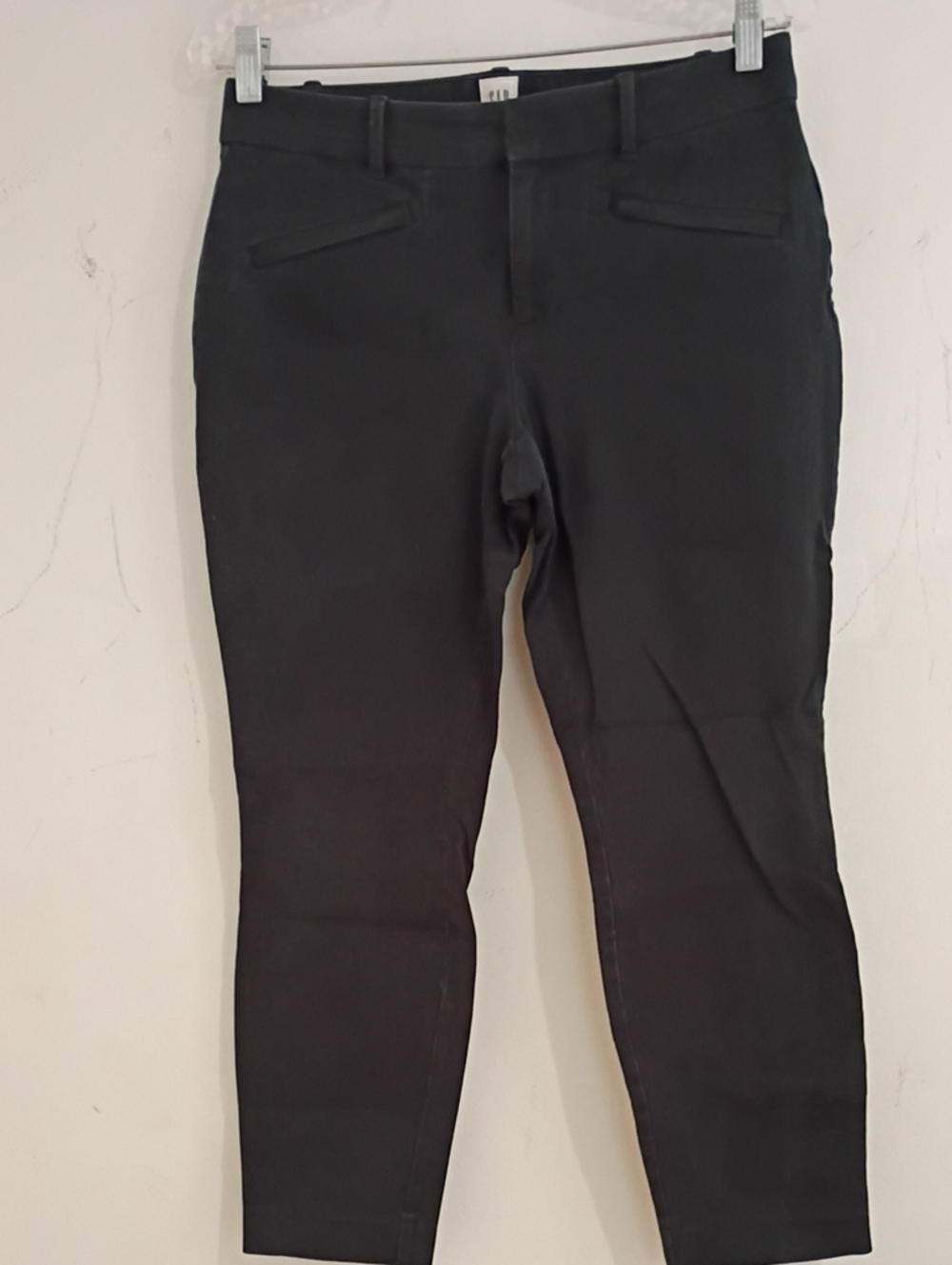 GAP Black Cropped Skinny Jeans